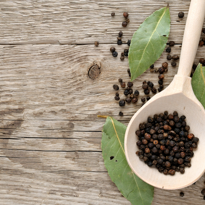 Oilcure black pepper oil
